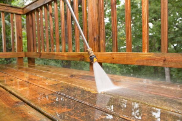 Why Choose Our Certified Pressure Washing Experts for Your Project Needs in Alcoa, TN?